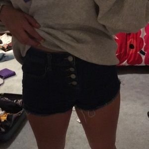 BOYFRIEND SHORTS :)))))